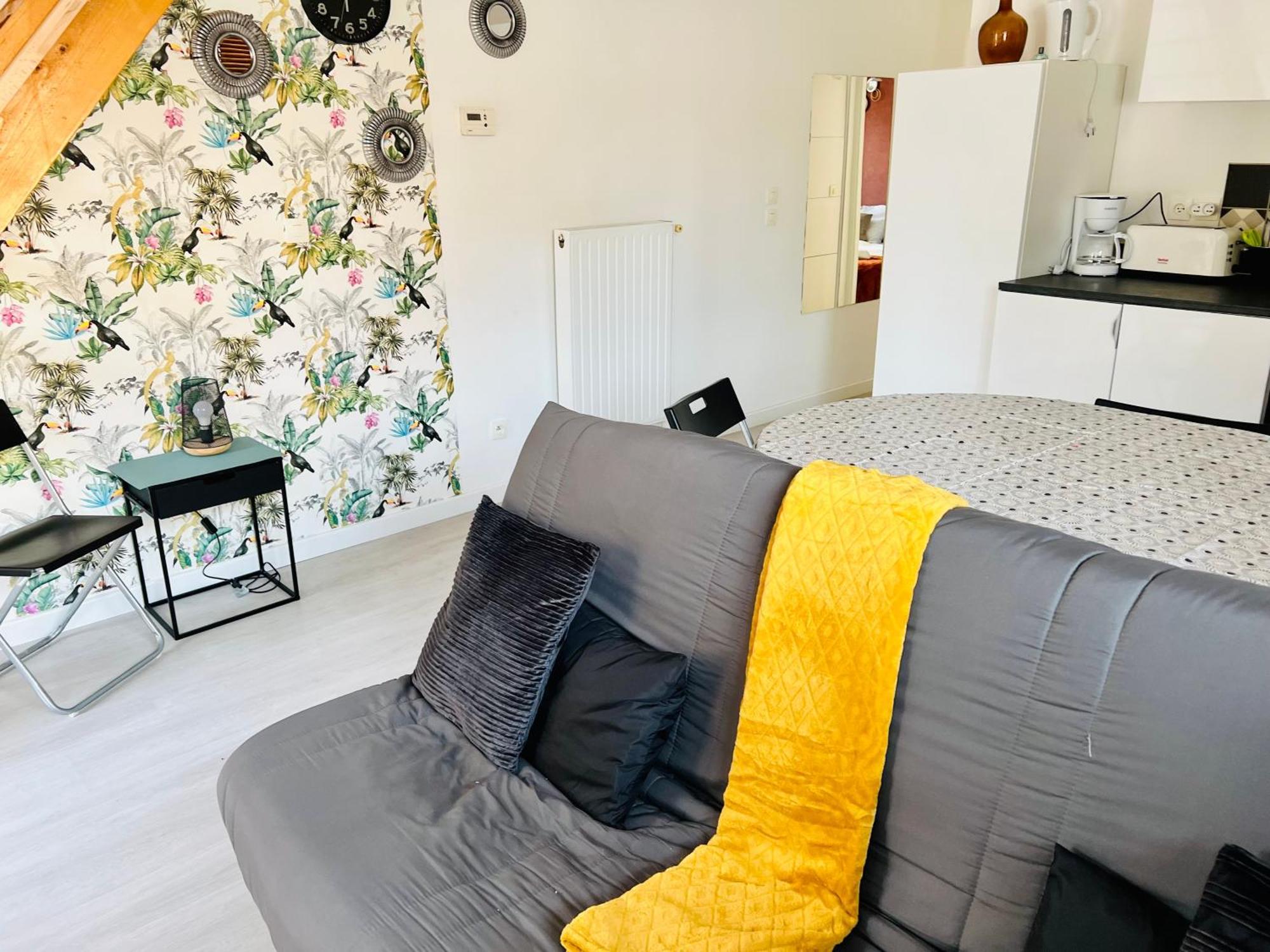 La Maisonnette Un Sejour A Part Apartment Longeville-les-Metz
